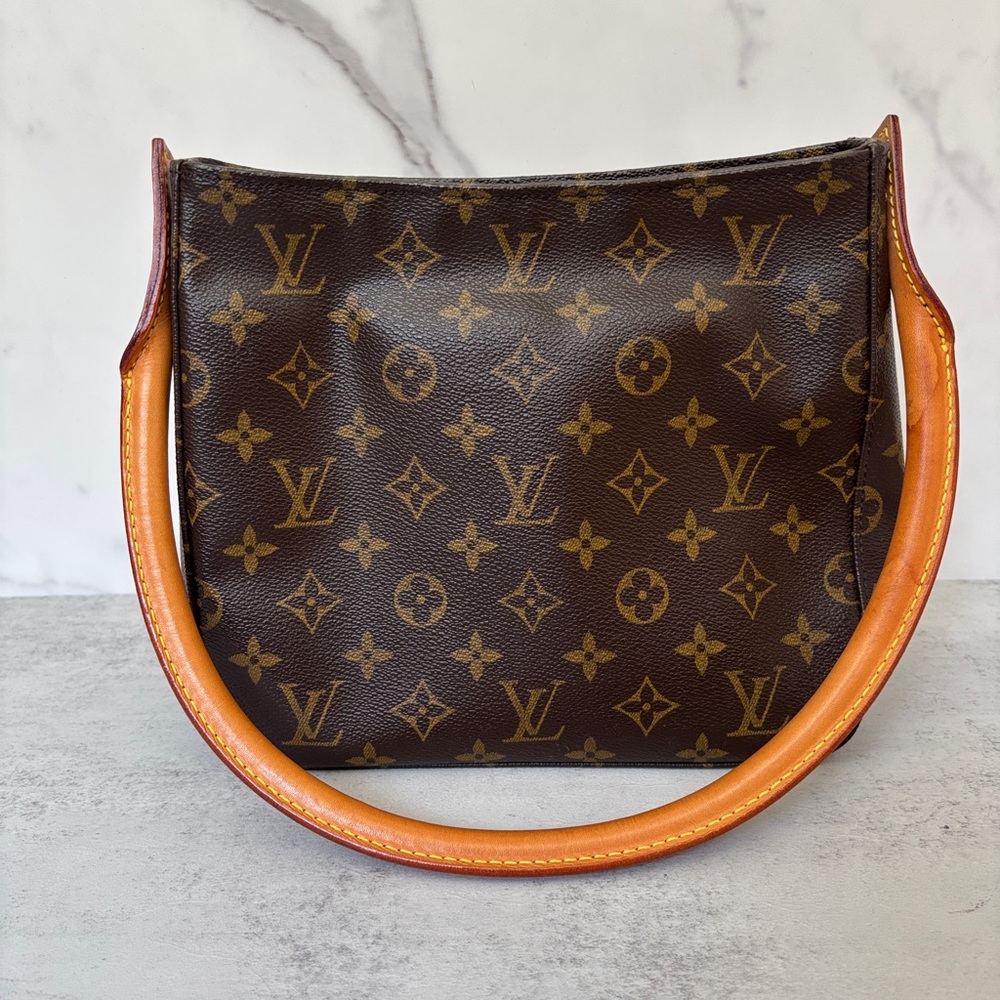 Louis Vuitton Brown looping mm Shoulder Bag with Monogram Canvas